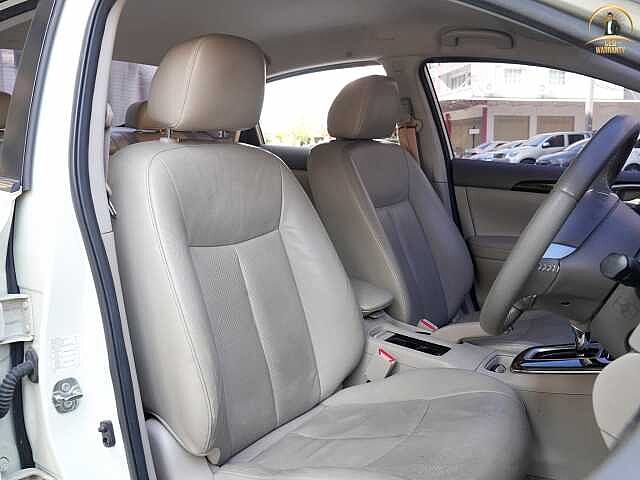 Nissan Sylphy 1.6 V 3กร 5400