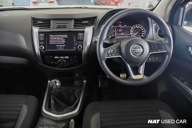 Nissan Navara KC Calibre E MT