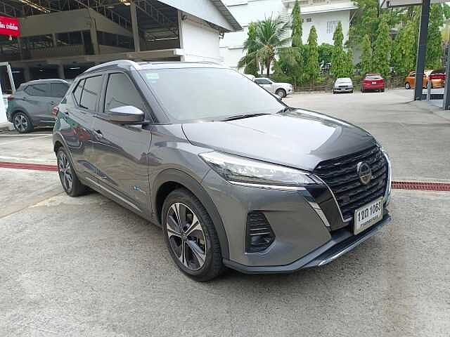 Nissan Kicks V
