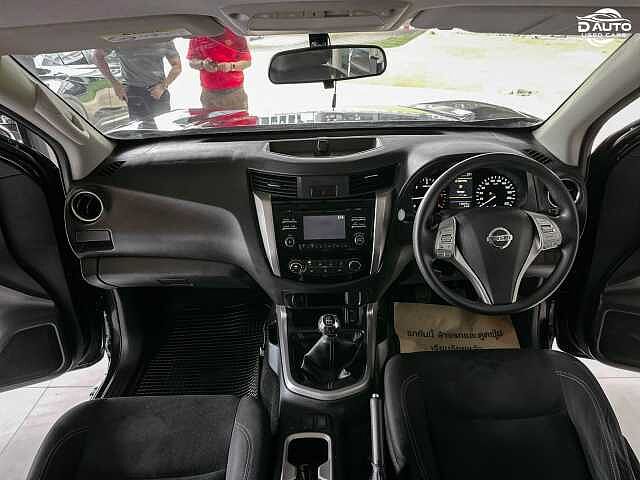 Nissan Navara DCab 2.5E