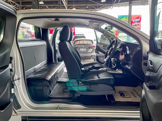 Nissan Navara Cab 2.3E carlibre