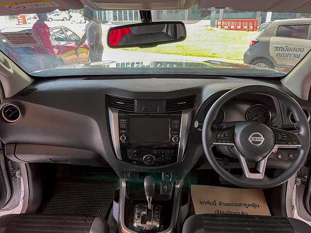 Nissan Navara Cab 2.3E carlibre