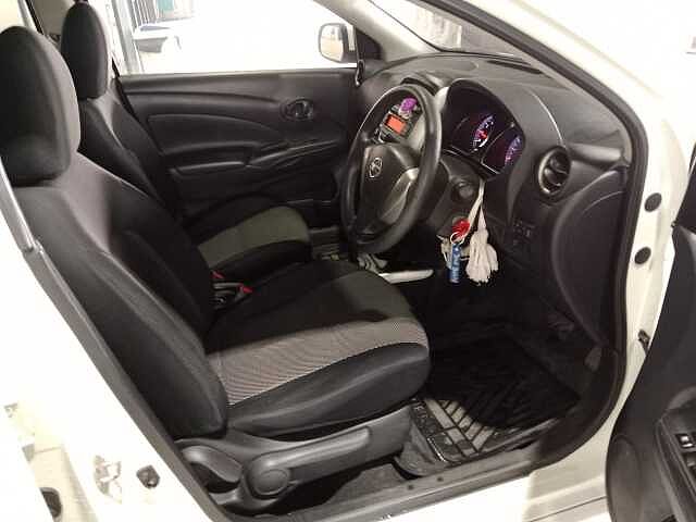 Nissan Almera 1.2 E AT