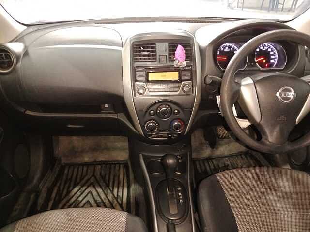 Nissan Almera 1.2 E AT
