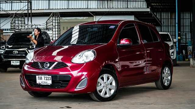 Nissan March E XTRONIC CVT FWD 1.2i